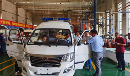 主動出擊 高效作戰(zhàn)—— 金龍專用車事業(yè)部批量防疫產(chǎn)品如火如荼生產(chǎn)中(圖2)