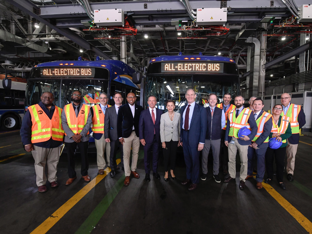 60-New-Electric-Buses-Introduced-into-New-York-City.png